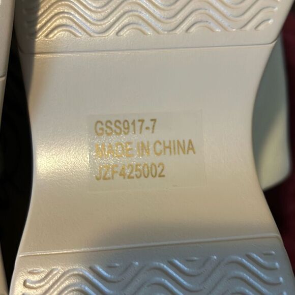 GENSHUO Platform Open Toe Wedge SIide Sandals. Cream. Size 10 - Picture 9 of 10